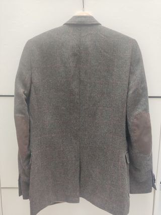 Chaqueta hombre marrón-caqui.