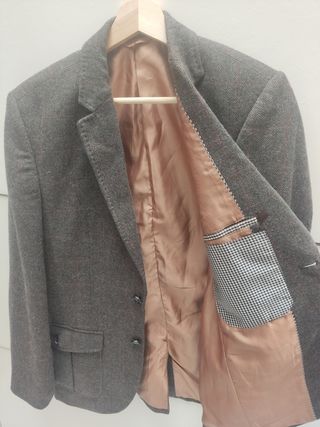 Chaqueta hombre marrón-caqui.