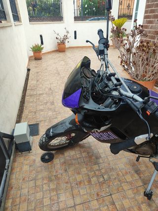 Aprilia Pegaso 125cc - Moto
