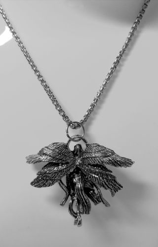 Collar ángel guerrero plata