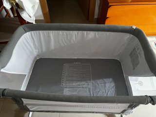 Minicuna Jane Babyside Gris