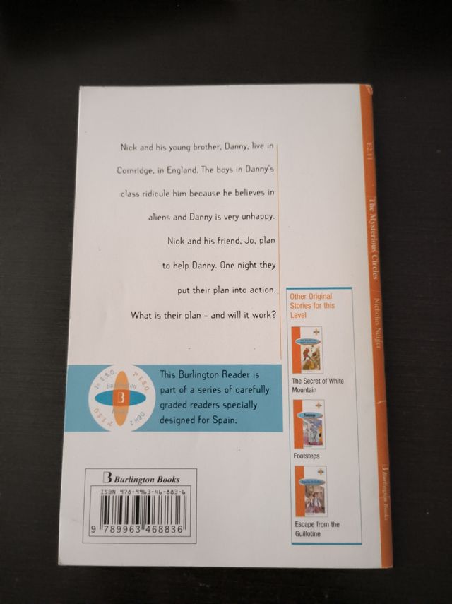 MYSTERIOUS CIRCLES 2ºESO