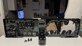 Batcave - Shadow Box Lego Compatibile 76252