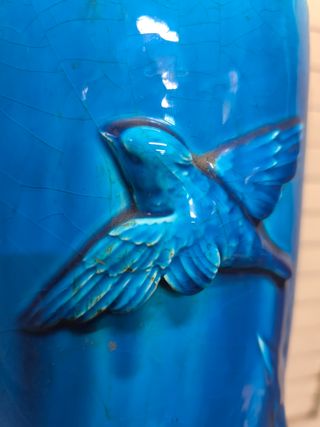 Paragüero. Jarrón antiguo. Cerámica