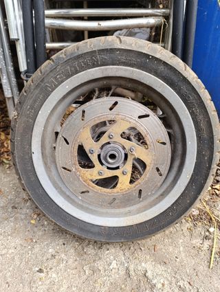 Rueda moto Gilera 50cc - Metzeler