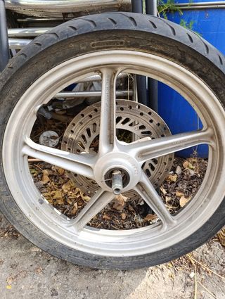 Rueda moto Honda CBF 250