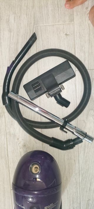 Aspiradora Taurus Golf 1700w