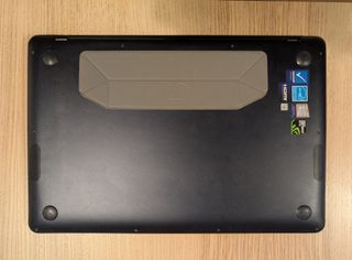 ASUS ZenBook Pro 15 UX580 - i9, GTX 1050 Ti, 16GB