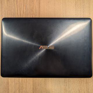 ASUS ZenBook Pro 15 UX580 - i9, GTX 1050 Ti, 16GB