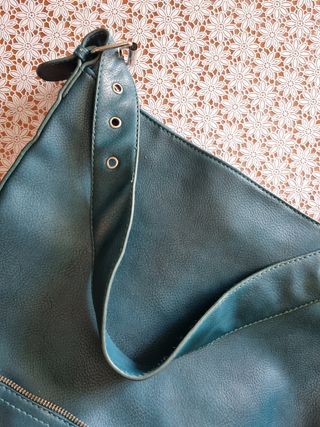 Borsa a spalla ecopelle verde ottanio petrolio