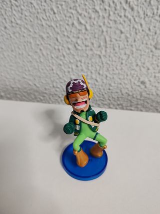 Distintas figuras de One Piece