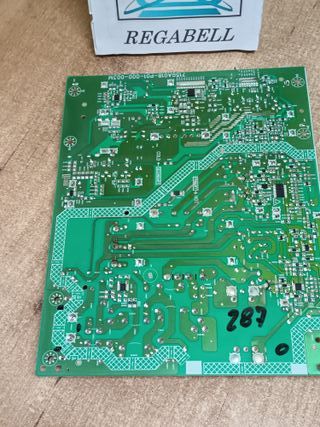 715GA018-P01-000-003M, de PHILIPS 50PUS6704/12