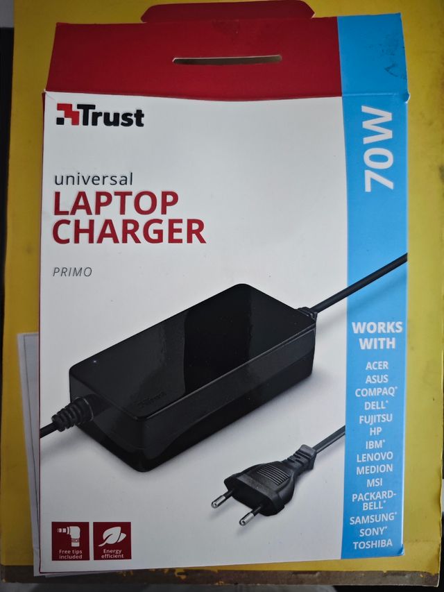 Cargador portátil multi-clavijas