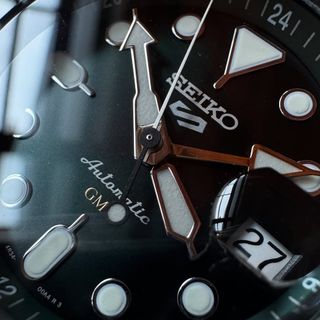Seiko 5 Sports GMT SSK035K1 - NUEVO