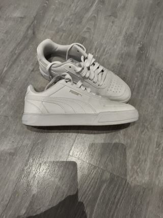 Zapatillas Puma blancas