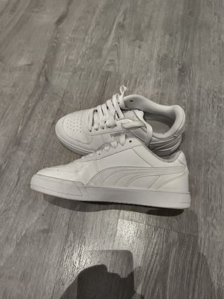Zapatillas Puma blancas
