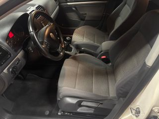 Volkswagen Golf 2009
