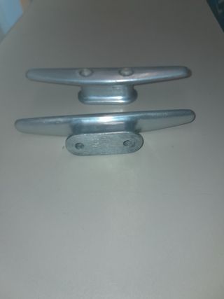 2 Cornamusas amarre - aluminio