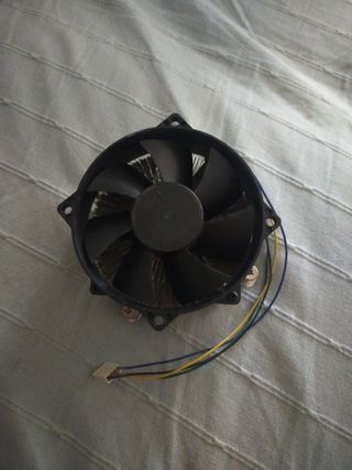 Ventilador enfriador de CPU 
