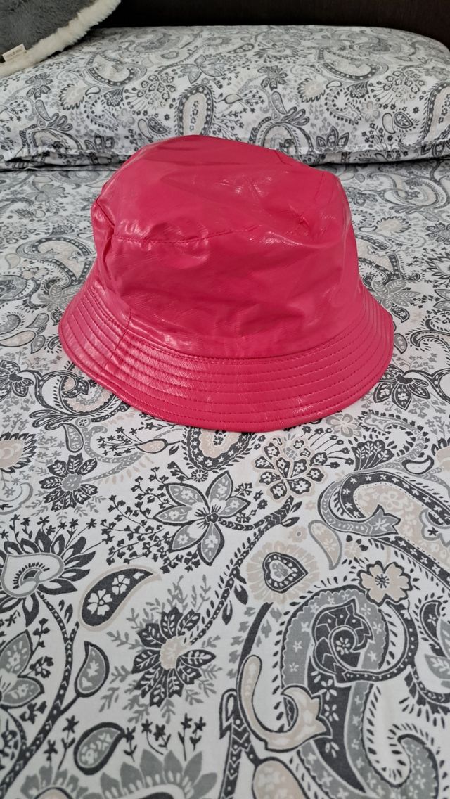 Sombrero cubo rosa