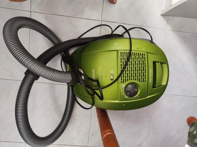 Aspiradora Bosch 2000W