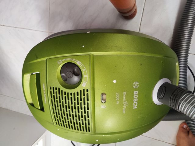 Aspiradora Bosch 2000W