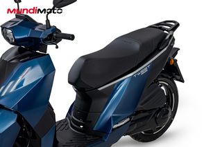 RENTING PEUGEOT TWEET 125 ABS