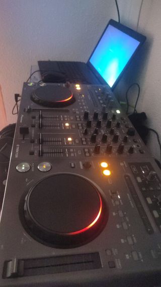 Pioneer DDJ-T1 Controlador DJ Gris. Traktor