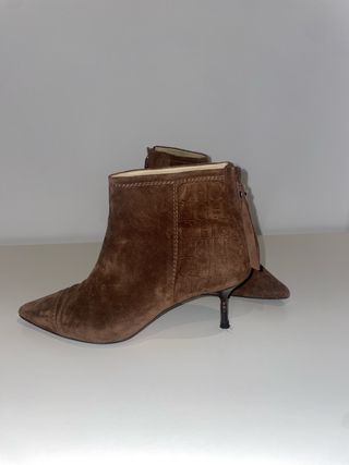 Botines Carolina Herrera Marrón