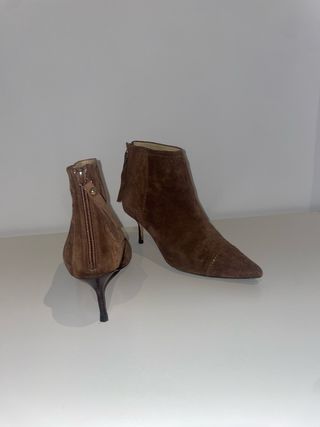 Botines Carolina Herrera Marrón