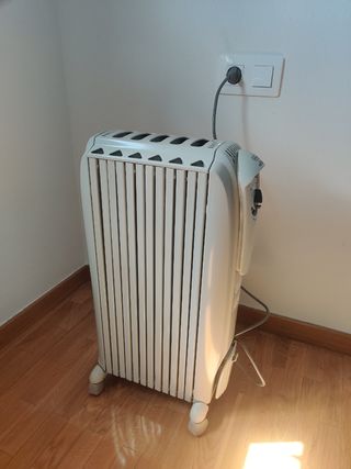 Radiador DeLonghi Dragon 3