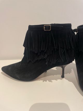 Botines Carolina Herrera negros