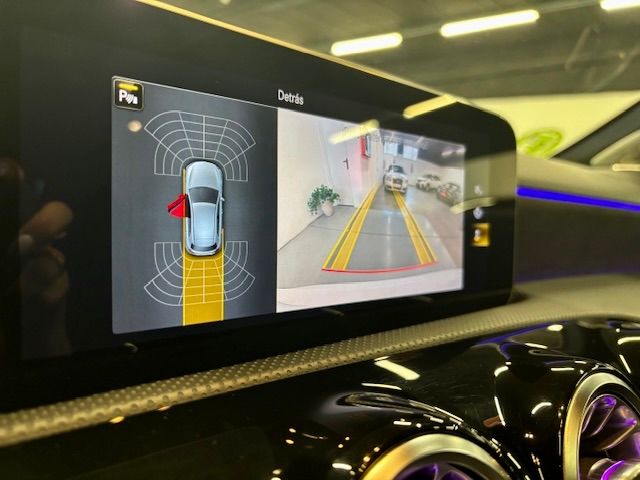 MERCEDES CLASE A 180 D AUTO AMG LINE