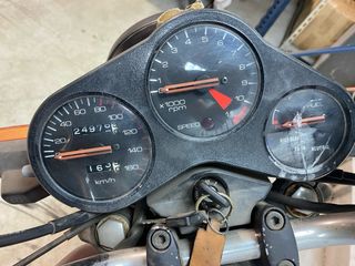 Honda CBX250RS - Moto Clásica