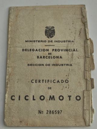 Montesa Brío 50cc roja