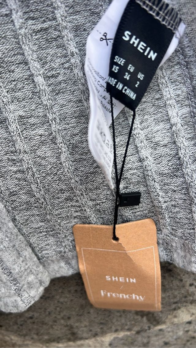 Vestido SHEIN gris talla XS