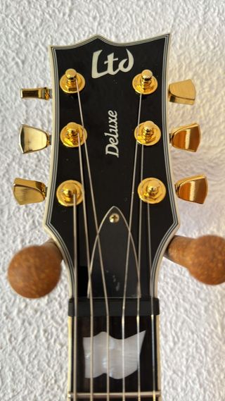 Guitarra LTD EC-1000 deluxe negra