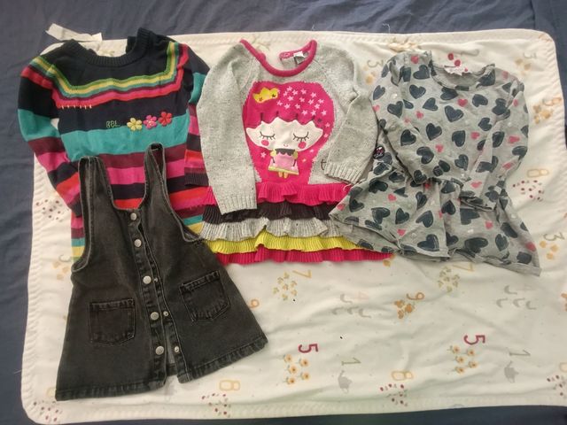 Pack ropa niña 86: 3 vestidos + pichi