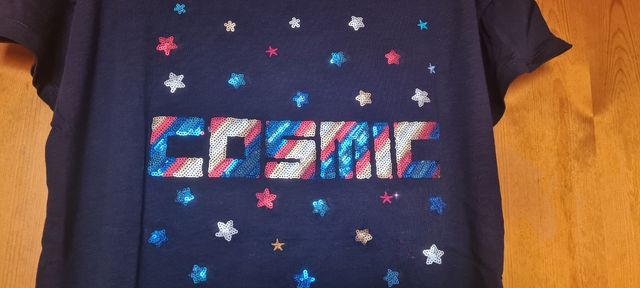 Camiseta con brillo Sfera