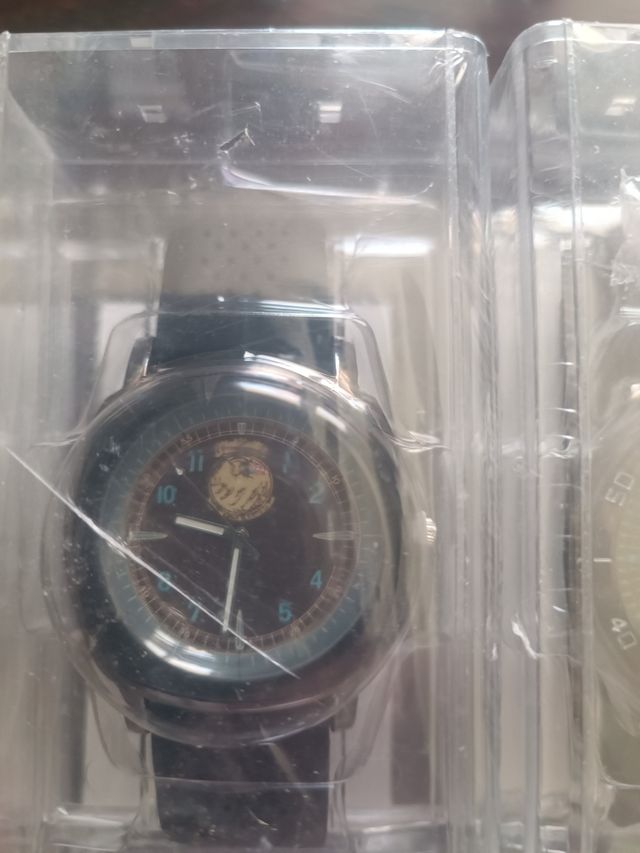 8 Orologi Collezione Nuovi ancora imballati