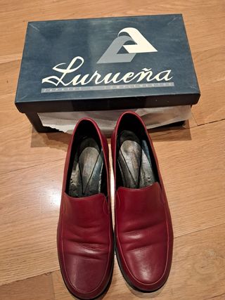 Zapatos LURUEÑA - Mocasines granate