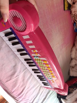 Mini teclado rosa infantil