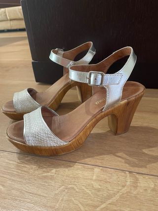 Sandalias Plataforma Plata - Talla 37