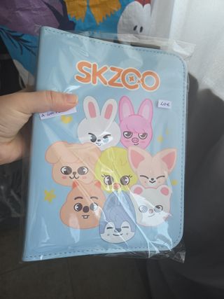 Binder Skzoo + 50 Pg. Photocard