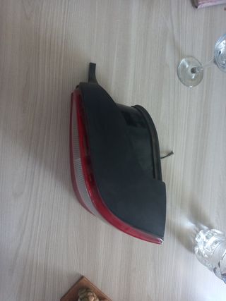 Faro posteriore Citroen Saxo