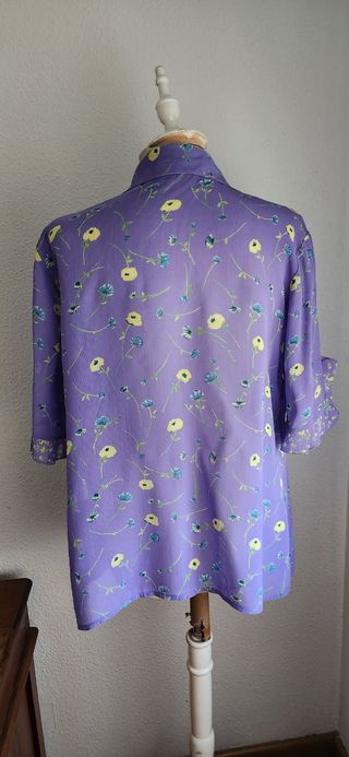 Blusa vintage lila floral