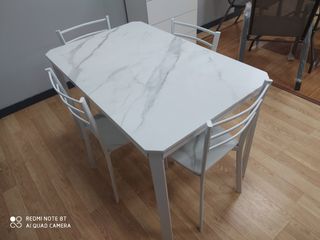 Mesa Comedor 4 Sillas - Moderna