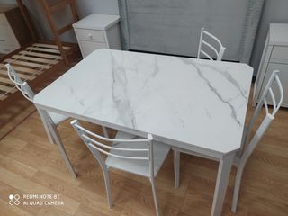 Mesa Comedor 4 Sillas - Moderna
