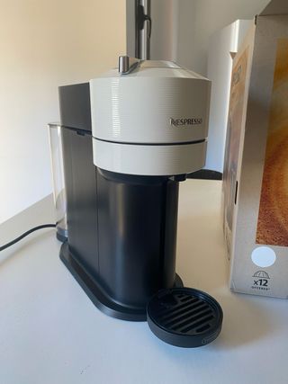 Cafetera Nespresso Vertuo Next