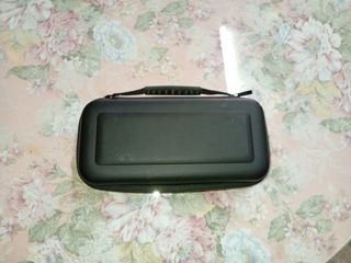 Estuche Nintendo Switch